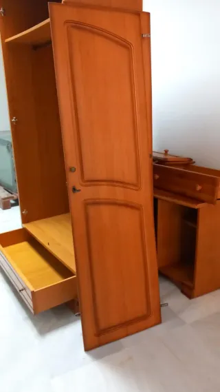 Armario de madera 2 puertas y cajón