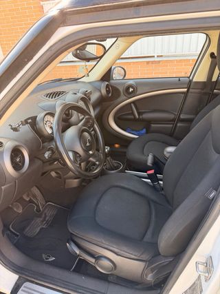 MINI Countryman 2011