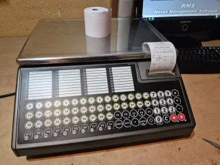 Balanza Dibal DINA con escáner y ticket.