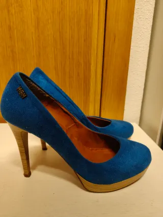 Tacones Mariamare Azul Talla 40