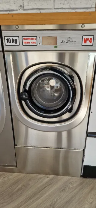 Lavandería autoservicio completa