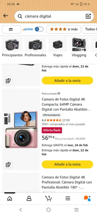 Cámara Digital Rosa y Plateada 4K