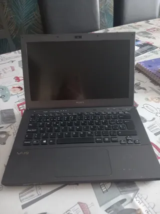 Sony VAIO Portátil Negro