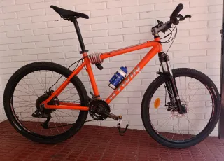 Bicicleta MTB Rockrider Talla M Naranja