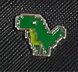 Billetera ALE-HOP negra con dinosaurio verde