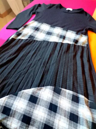 Abito nero e scozzese