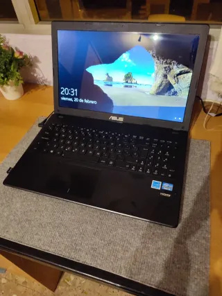 Portátil Asus i3 Negro