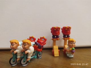 Statuine Kinder Angelino e Satanello