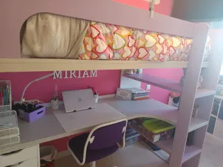 Dormitorio infantil litera con escritorio