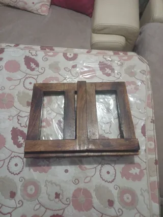 Atril de Madera Antiguo