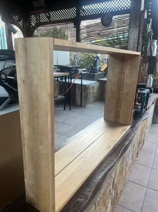 Specchio in legno e cristallo per bagno