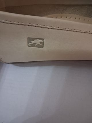 Zapatos de piel Fluchos beige