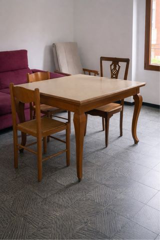 Mesa de comedor extensible de madera maciza