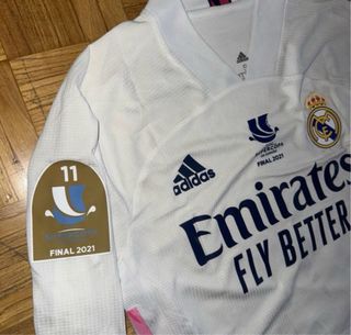 Camiseta Real Madrid Player Carvajal Supercopa