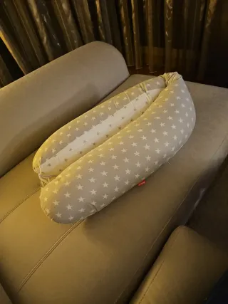Cojín de lactancia estrellas