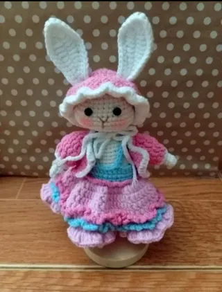 Conejita crochet de ganchillo Hecha a mano NUEVA