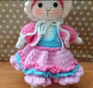 Conejita crochet de ganchillo Hecha a mano NUEVA
