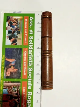 Antico porta aghi in legno tornito cm.8,5