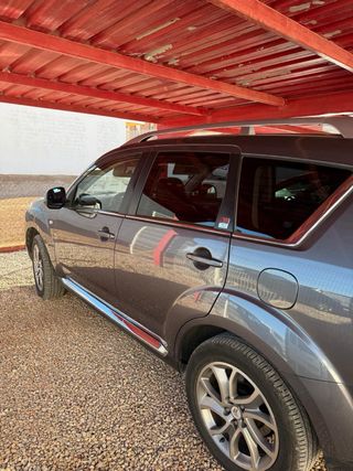 Citroen C-Crosser 2011