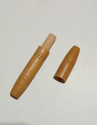 Porta aghi in legno naturale tornito cm 8,5