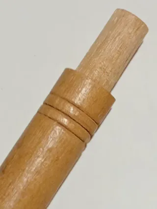 Porta aghi in legno naturale tornito cm 8,5