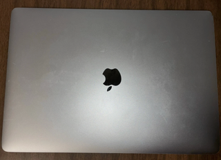 MacBook Pro 15 2019 Plata
