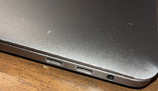 MacBook Pro 15 2019 Plata