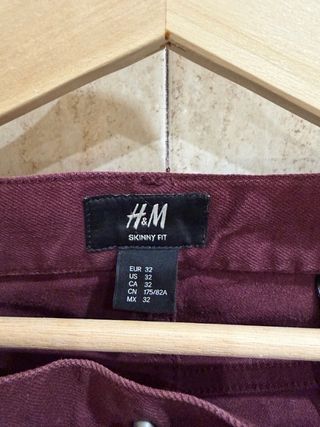 Pantalón vaquero H&M hombre morado Talla 32(42)