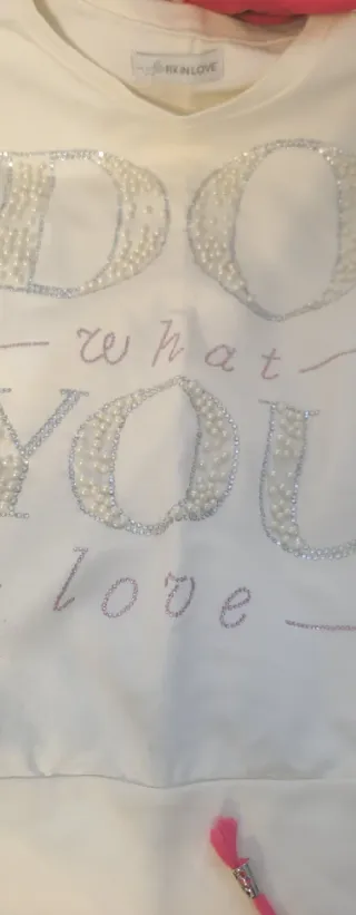 Giacchetto pois con lupetto e maglietta