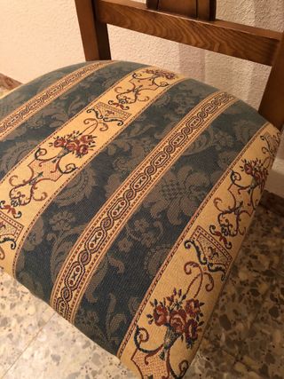 6 sillas antiguas tapizadas madera Precio unidad
