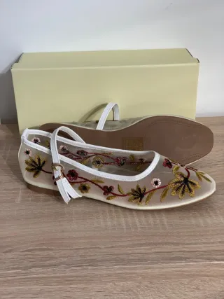 Bailarinas transparentes. Numero 39