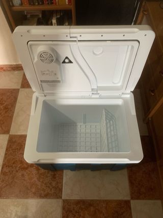 Mobicool MQ40W Nevera Eléctrica Portátil 39L