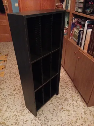 Estantería para 180 CDs