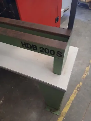 Torno de madera HEGNER HDB 200 S