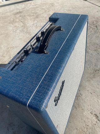 Supro Thunderbolt Plus Amplificador Guitarra