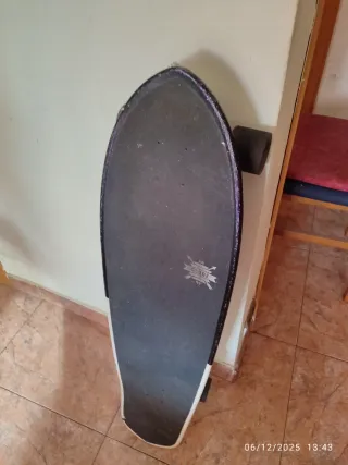 Longboard Globe Negro y Blanco