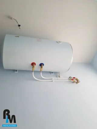 Instalación de termo eléctrico