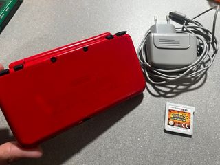 Nintendo 2DS XL Pokeball Pokémon Ultrasol