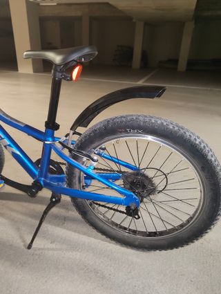 Bicicleta Infantil Trek 20" Azul 2022
