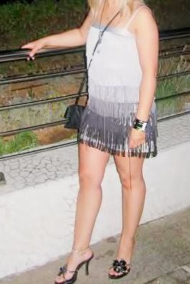 Vestido flecos estilo años 60