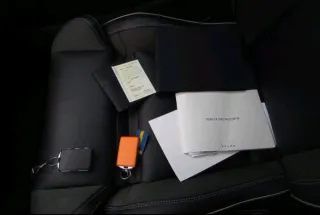 VOLVO XC60 PLUS DARK 2024