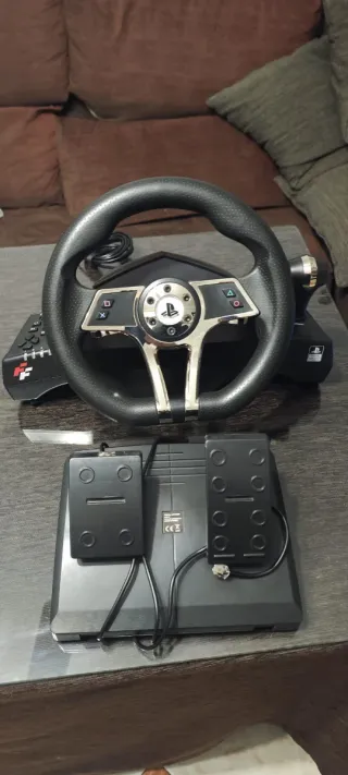 Volante y Pedales PS3/PS4