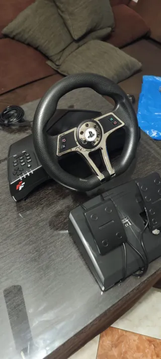 Volante y Pedales PS3/PS4