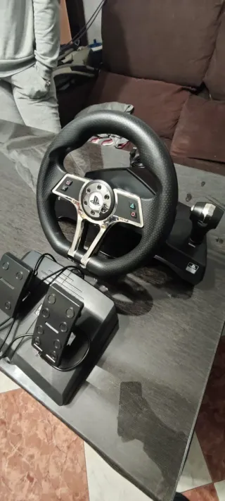 Volante y Pedales PS3/PS4
