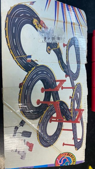 Piezas Scalextric: Rectas, Curvas y Accesorios