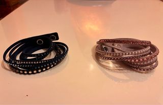Pulseras Swarovski Azul Marino y Rosa.