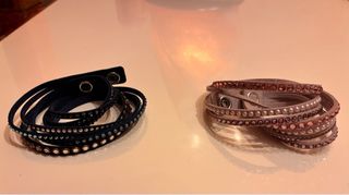 Pulseras Swarovski Azul Marino y Rosa.