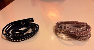 Pulseras Swarovski Azul Marino y Rosa.