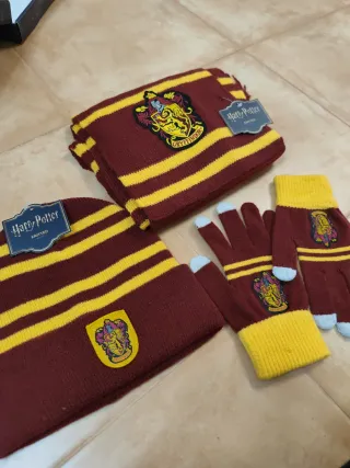 Pack Harry Potter: Bufanda, Guantes y Gorro