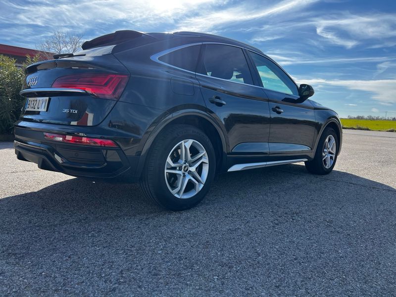Audi Q5 2022, foto 1
